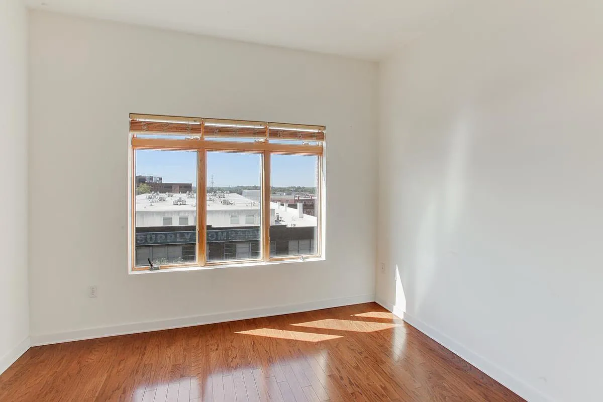 2 bed, 1139 sqft, $2,800 — Photo 1