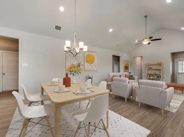 9 Kramer Ln, Sanger, TX 76266