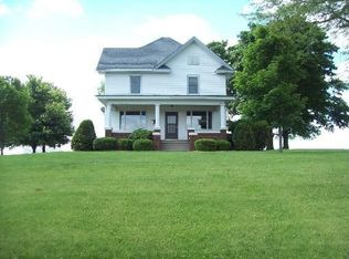 229 Liberty St, Walnut, IL 61376