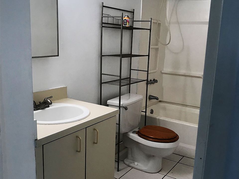 2ndbathroom