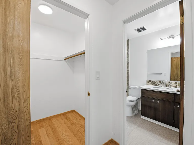 35 Hill St #B — Photo 12
