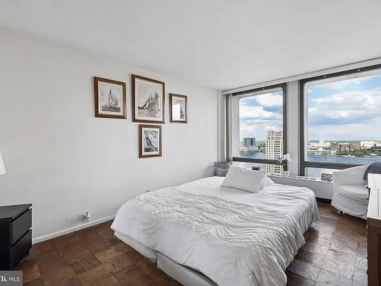 220 Locust St #23CS — Photo 4