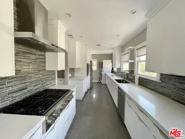 842 S Wooster St, Los Angeles, CA 90035
