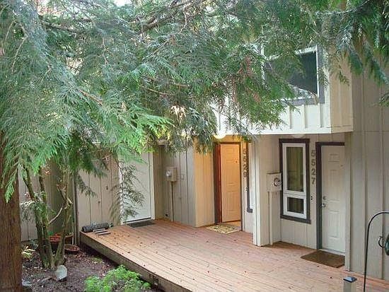 Front of the best 4 plex in Hidden Village.