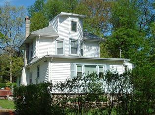 51 Geneva Dr, Carmel, NY 10512