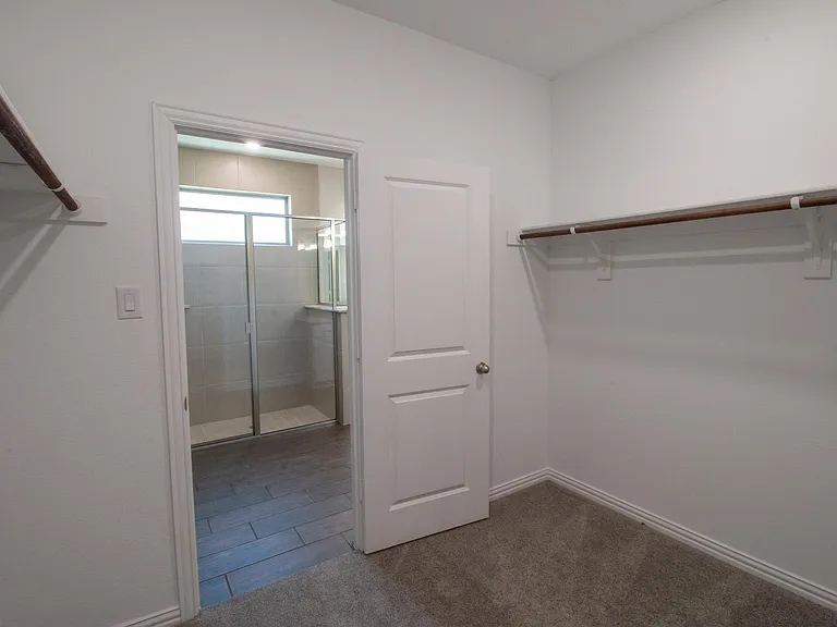 507 Reatta Dr — Photo 25