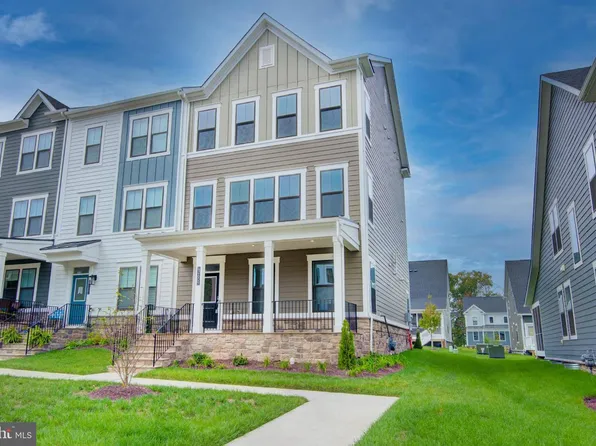 42609 Houdini Rest Ter, Leesburg, VA 20176