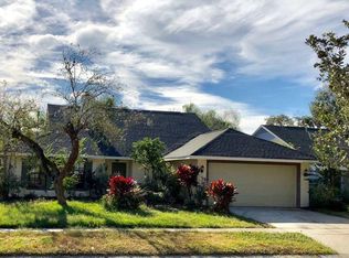 1413 Star Jasmine Ln, Brandon, FL 33511