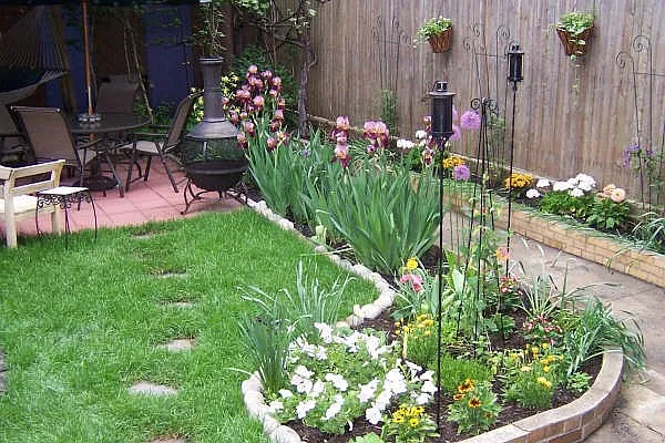 Sold by Hudson Place Realty | media 16