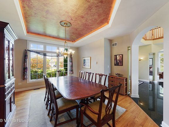 4th image of 40 Katrina Ln