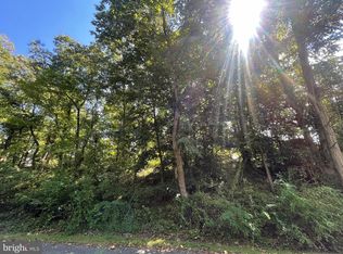 56 Lakeview Cir, Louisa, VA 23093