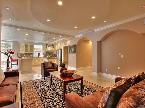 2nd image of 42754 Palm Ave