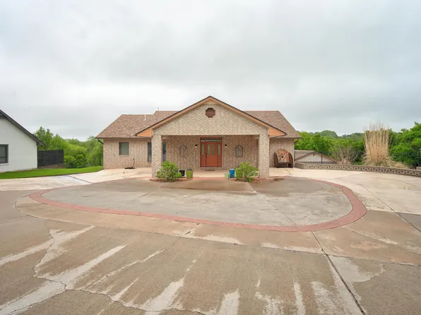 2904 34th St, Woodward, OK 73801
