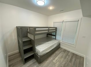 22 Moonbeam Pl #1, Highlands, NC 28741