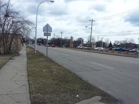 3rd image of 22319 Masonic Blvd