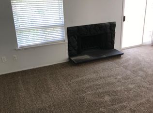 137 S 340th St APT C, Federal Way, WA 98003