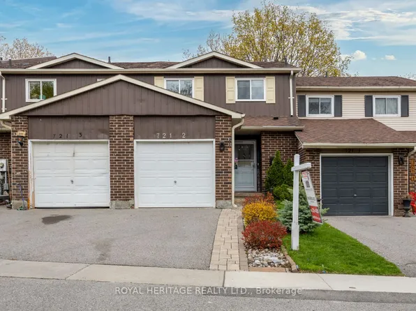 721 Cricklewood Dr #2, Oshawa, ON L1K 1R5