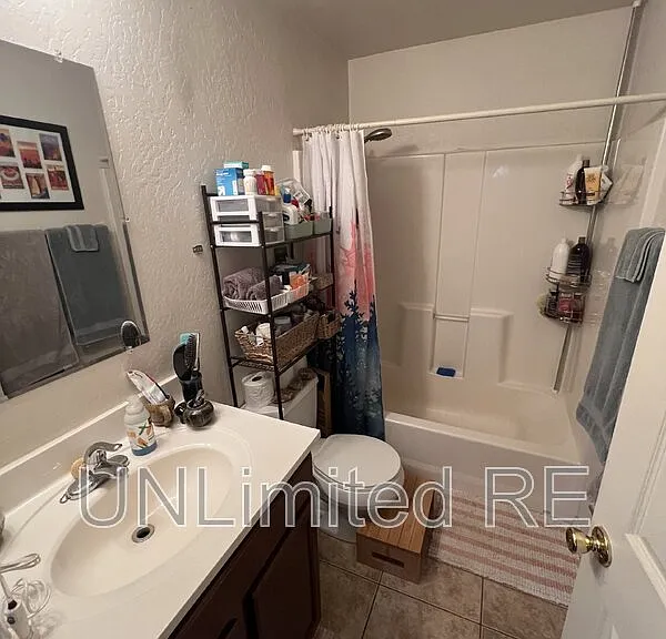523 E Franklin Ave — Photo 7