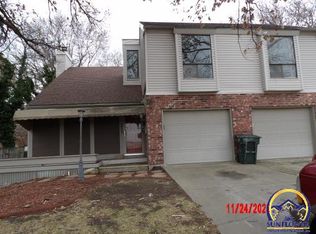 2602 SW 30th St, Topeka, KS 66611