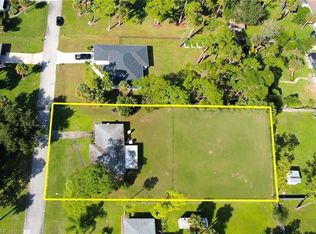 204 Lake AVE, LEHIGH ACRES, FL 33936