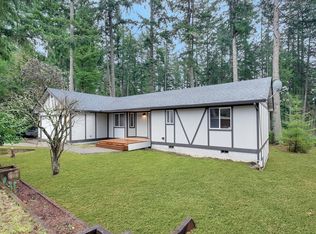 2121 Lake Dr SW, Lakebay, WA