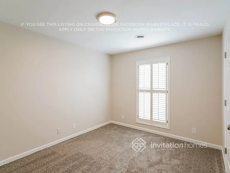 124 Fieldstone Ln — Photo 11
