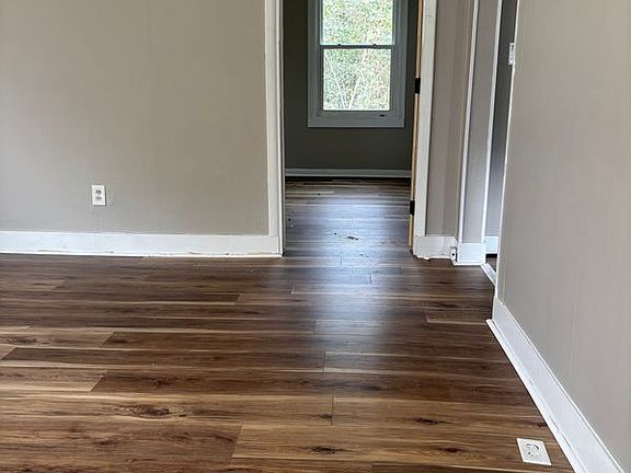 2nd image of 204 Flora Cir Unit 102