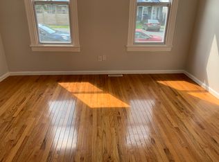 264 4th Ave #1, Troy, NY 12180