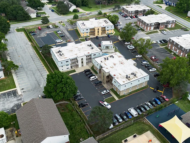 Fountainridge Apartments — Photo 28