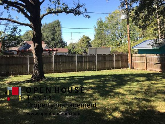 4th image of 4712 Crest Dr
