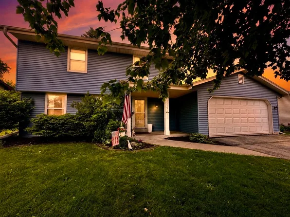 1115 Hiawatha Dr, Beaver Dam, WI 53916