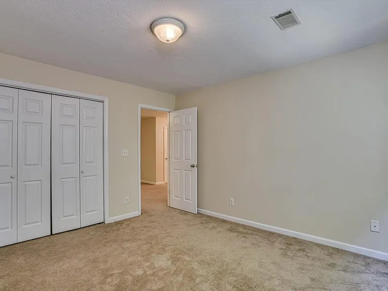 538 Midland Pass — Photo 23