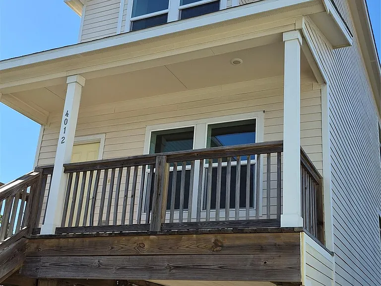 4012 Sealy St — Photo 3