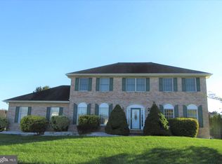 138 Megan Dr, Bear, DE 19701