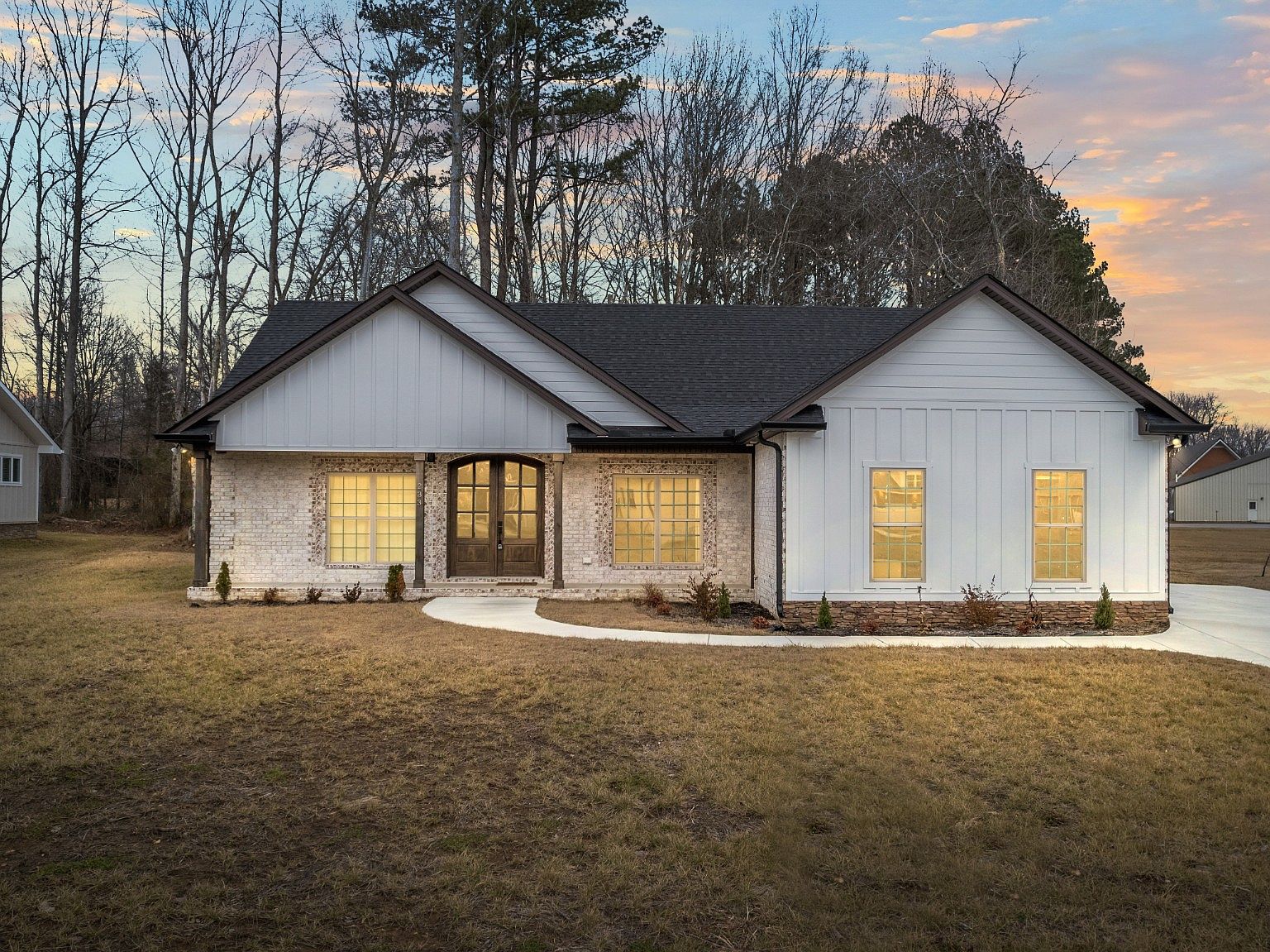 233 Woodson Dr, Tullahoma, TN 37388 Zillow