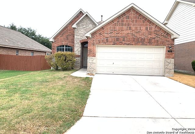 1st image of 810 Caprese Ln