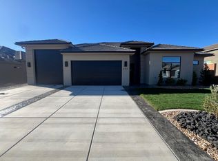 257 W Peaceful Ln, Ivins, UT 84738