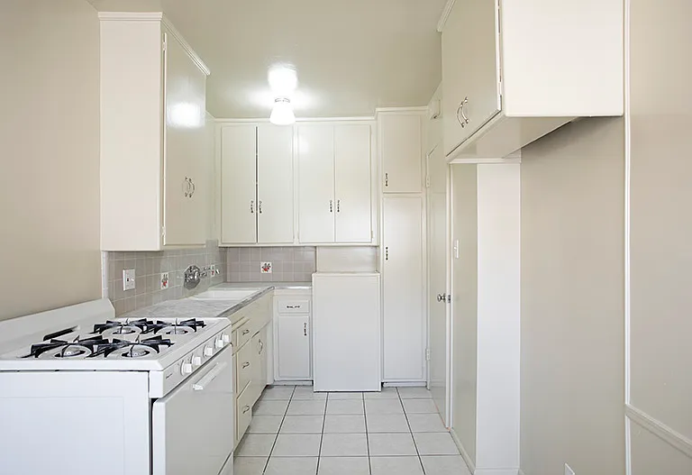 123 N Jackson St #I — Photo 10