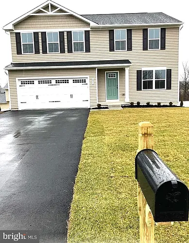 420 Circle Dr Photo 1