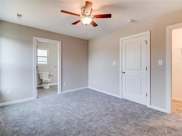 213 Kilby Ave — Photo 5