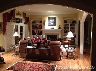 106 Bunting Point Rd, Yorktown, VA 23693