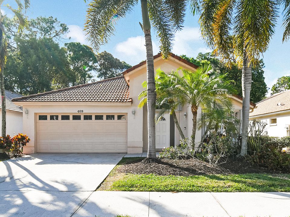 1st image of 409 Woodview Circle