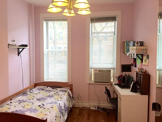 Rented by Ridgewood Realty Group | media 2