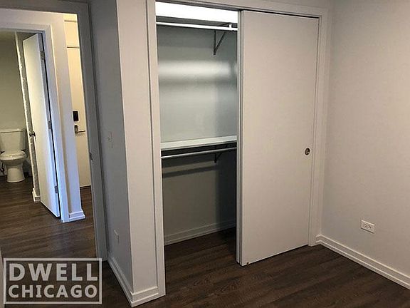 5th image of 5716 N Winthrop Ave #5718401