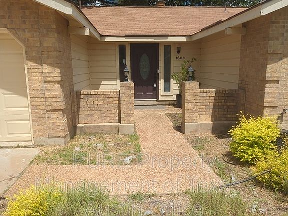 2nd image of 1608 Dove Haven Dr