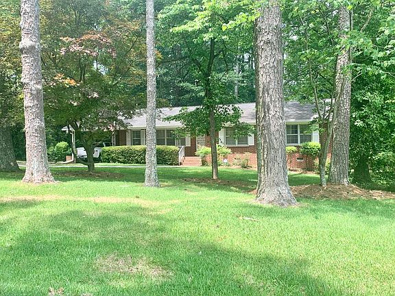 2nd image of 777 Farrar Dr