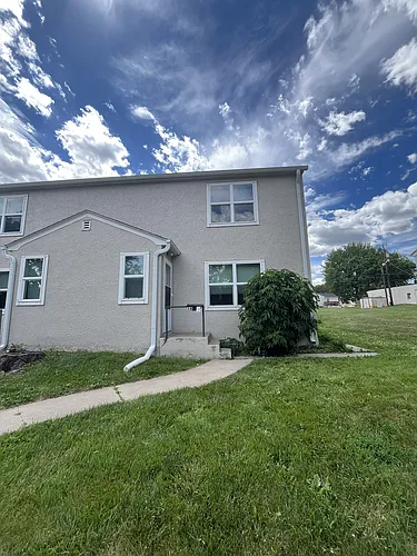 1817 S Hawthorne Ave Photo 1