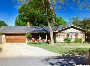 1927 Dresden Dr SW, Decatur, AL 35603