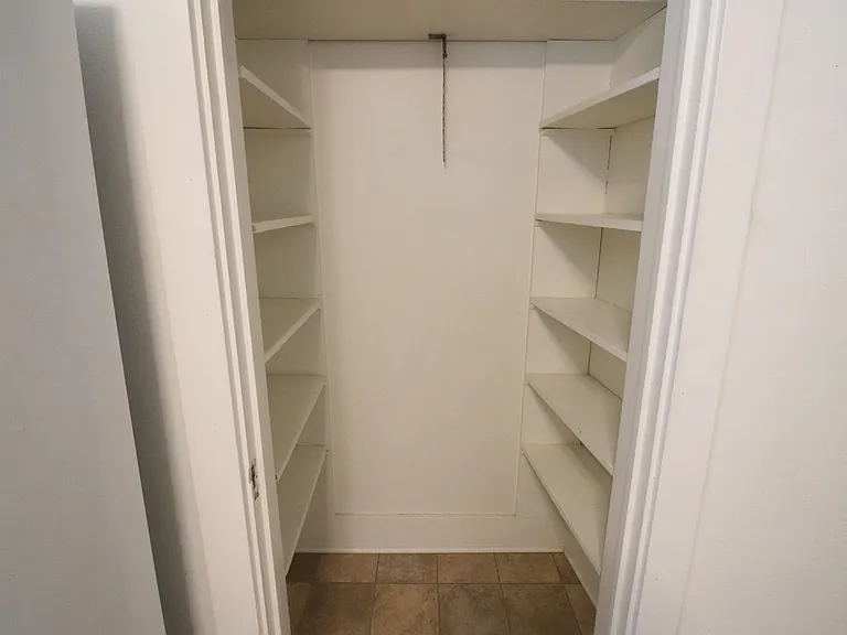 322 W Main St #3 — Photo 9