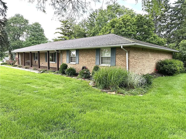 1201 E Centerville Station Rd — Photo 1